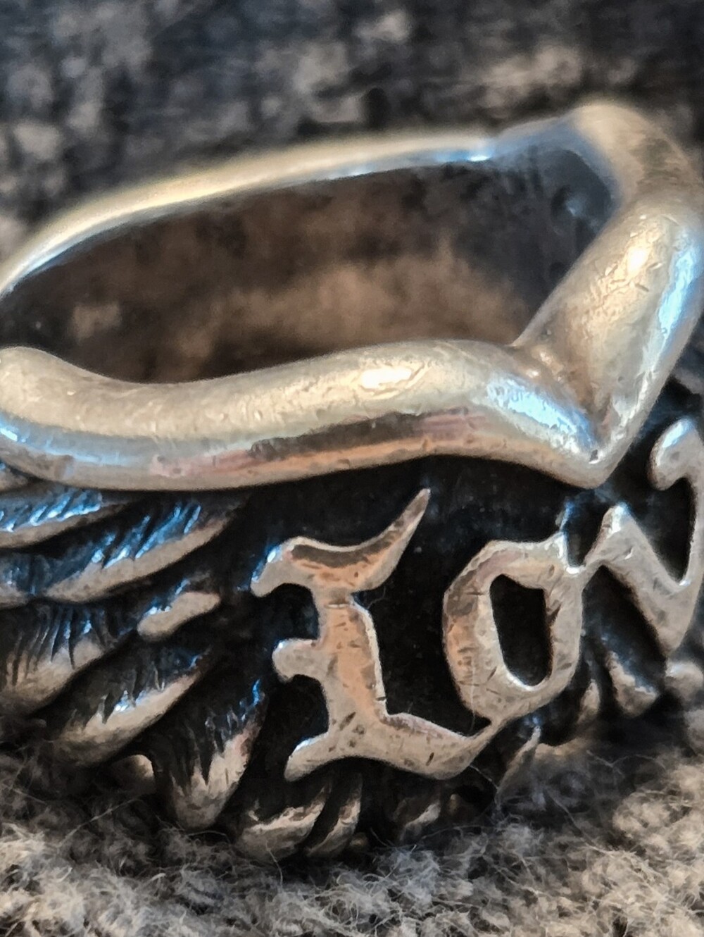 Bill Wall Ring - Picture 4 of 5